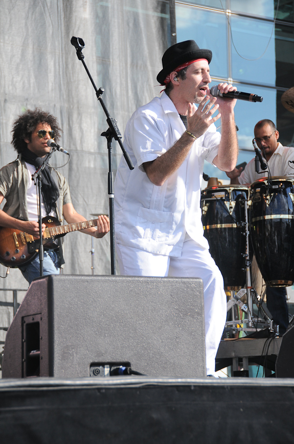 Fete de la Musique Evry 2009 - Sergent Garcia 053.jpg